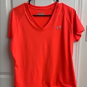 Semi fitted heatgear top